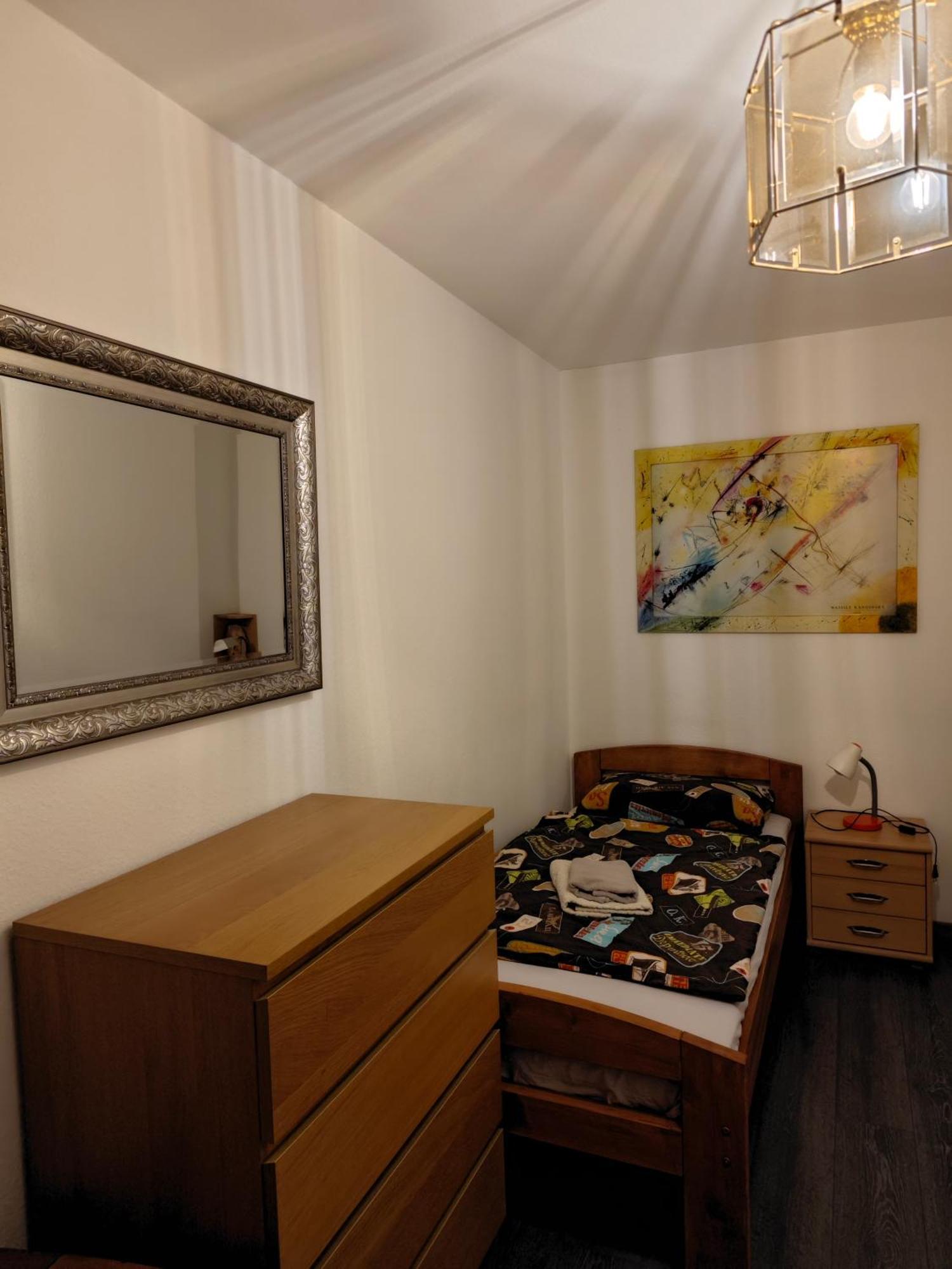 2-Zimmer Apartment Sofia, Gemuetlich Wie Zu Hause オッフェンバッハ 部屋 写真