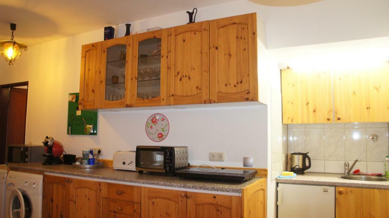2-Zimmer Apartment Sofia, Gemuetlich Wie Zu Hause オッフェンバッハ エクステリア 写真