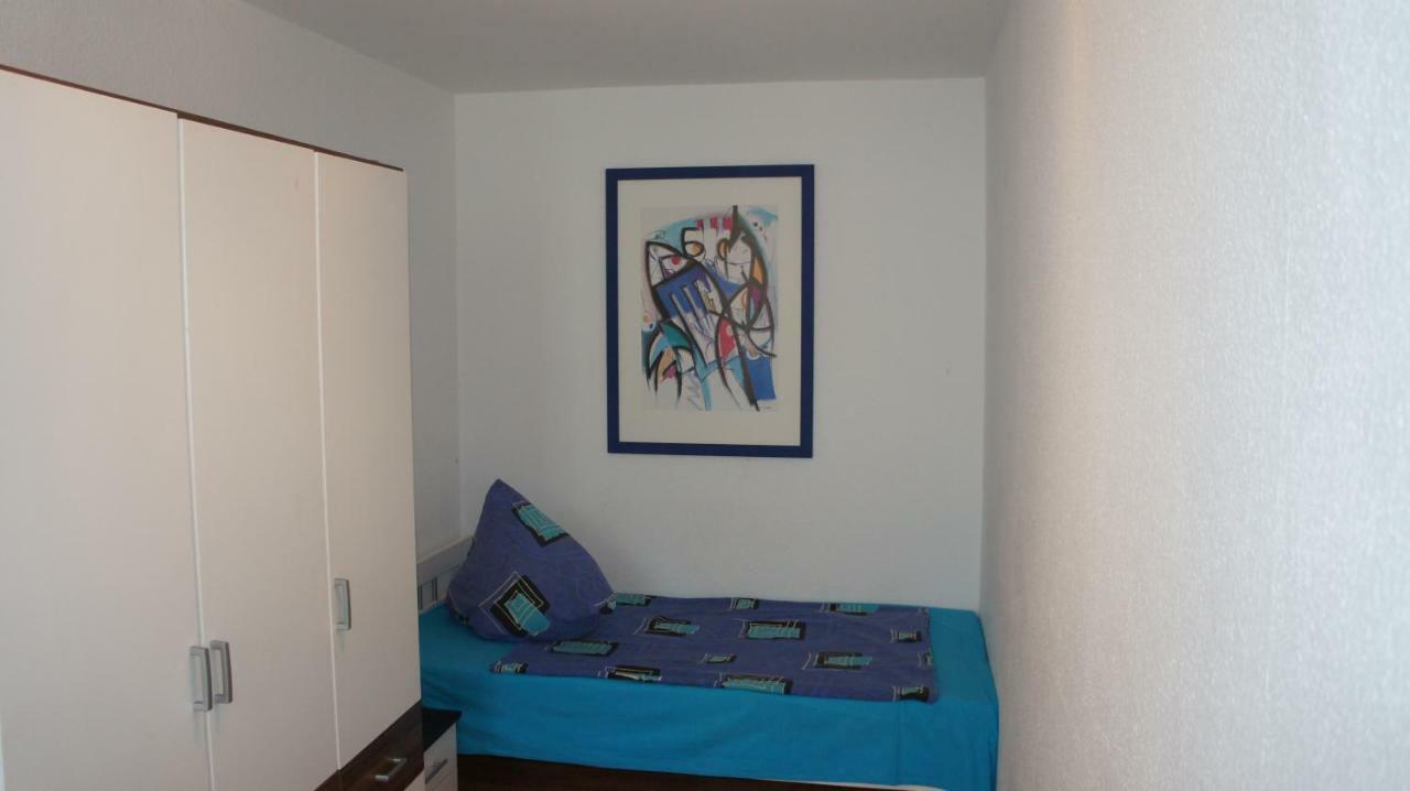 2-Zimmer Apartment Sofia, Gemuetlich Wie Zu Hause オッフェンバッハ エクステリア 写真
