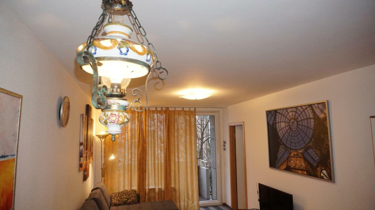 2-Zimmer Apartment Sofia, Gemuetlich Wie Zu Hause オッフェンバッハ エクステリア 写真