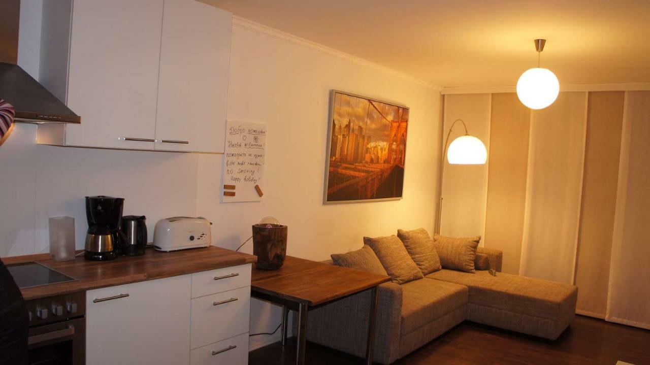 2-Zimmer Apartment Sofia, Gemuetlich Wie Zu Hause オッフェンバッハ エクステリア 写真