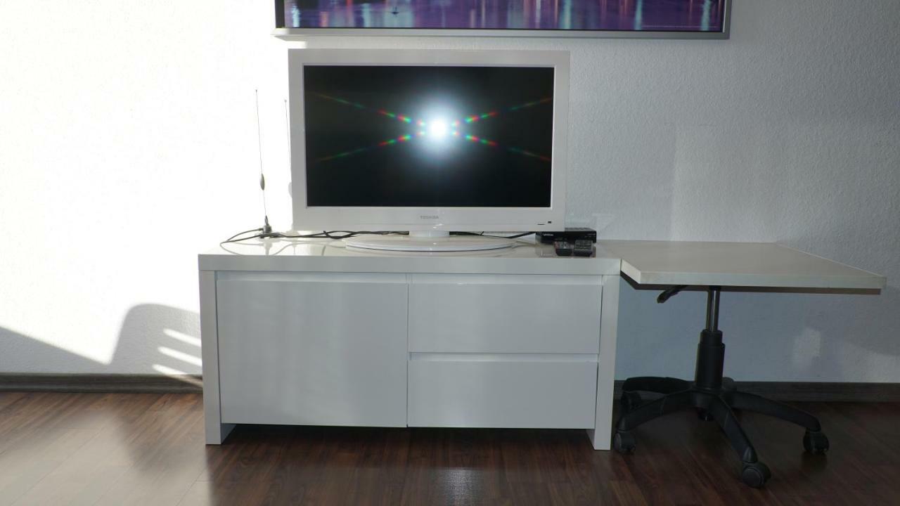 2-Zimmer Apartment Sofia, Gemuetlich Wie Zu Hause オッフェンバッハ エクステリア 写真