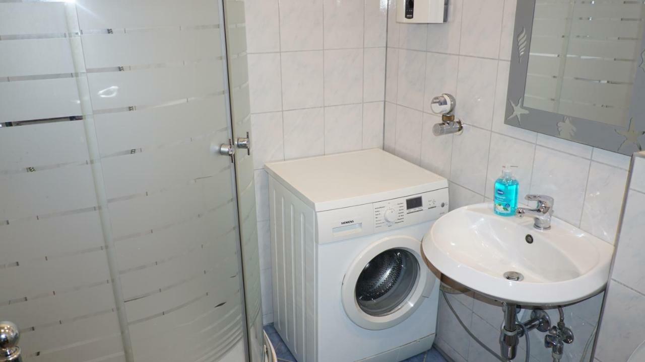 2-Zimmer Apartment Sofia, Gemuetlich Wie Zu Hause オッフェンバッハ エクステリア 写真